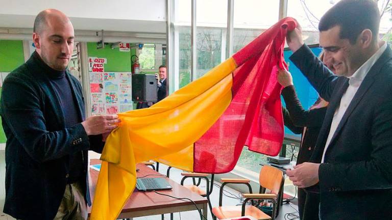 L’assessore all’Università del Comune di Ravenna, Fabio Sbaraglia, con il presidente della Regione Michele De Pascale