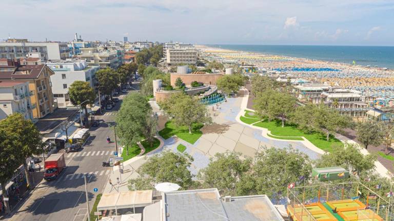 Lungomare di Rimini Sud: venerdì 15 maggio riapre l’intera sede stradale