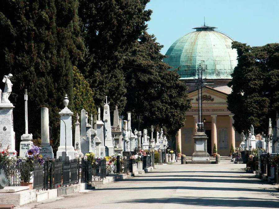 Rimini, commemorazione defunti; il programma delle messe e delle visite guidate al cimitero monumentale