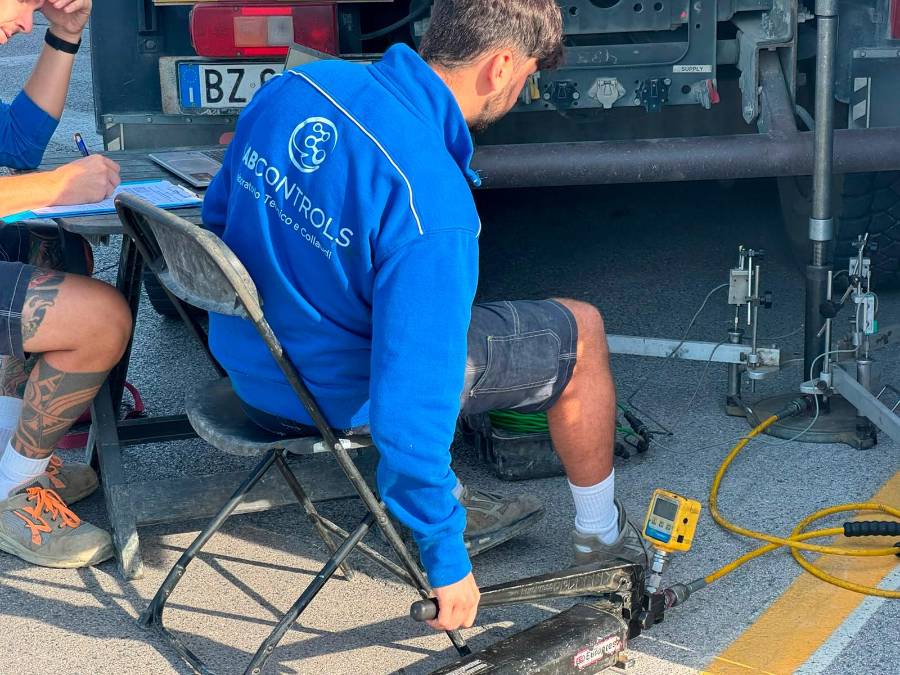 Cesenatico, nuovo Ponte del Gatto: effettuate le prove di carico