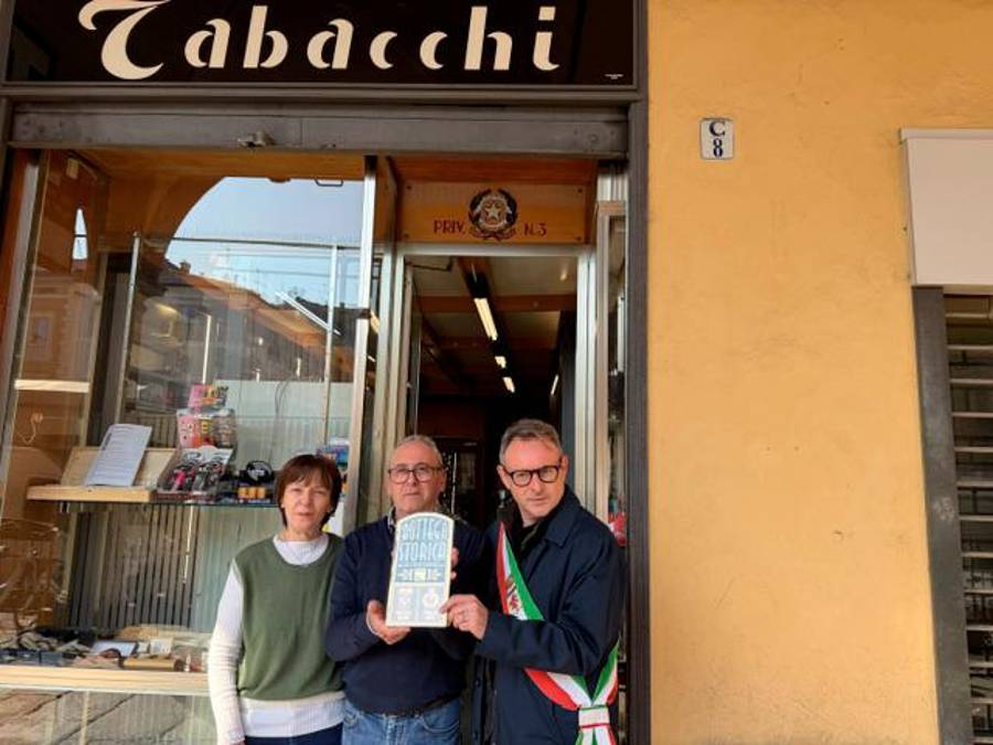 Faenza, la tabaccheria di Piazza della Libertà diventa Bottega Storica