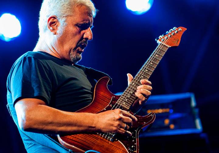 Forlì, omaggio a Pino Daniele con “Blues for Pino” alla Rocca di Ravaldino