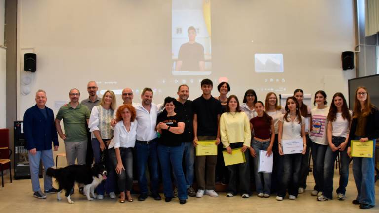 Cesena, dopo la festa “Bornin 74”, consegnate le borse di studio intitolate a Filippo Prati