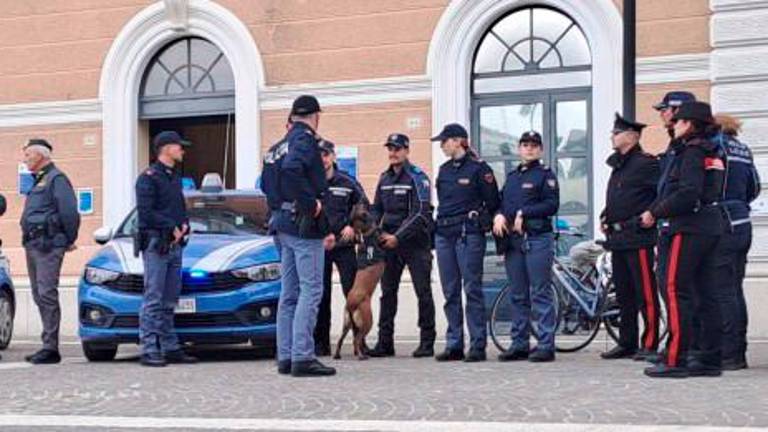 Cesena, giro di vite sulla sicurezza: nuovi controlli in zona stazione