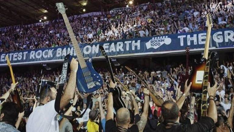 Rockin'1000, addio Parigi: il concerto allo Stade de France rinviato al 2021
