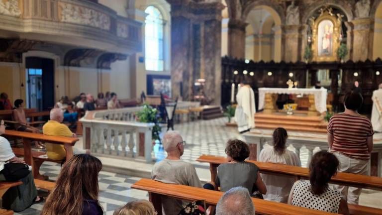 Madonna del Monte: tantissimi i fedeli in ascesa dalle Scalette per l’Assunta a Cesena
