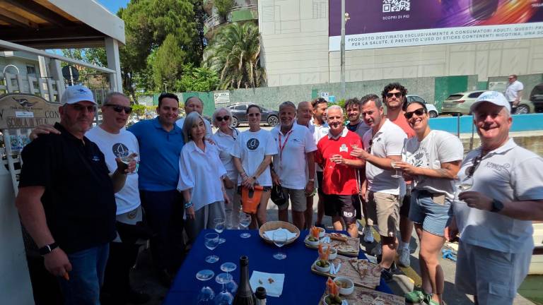 Riccione arruola i polpi per sconfiggere il granchio blu