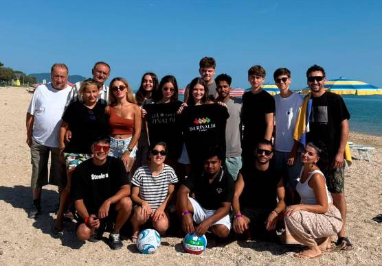 Rimini, “grazie per il vostro lavoro”: lo storico ristorante offre un viaggio premio ai dipendenti