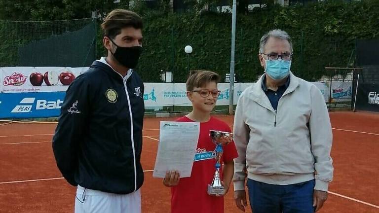 Tennis, Daniele Longo trionfa a Jesi