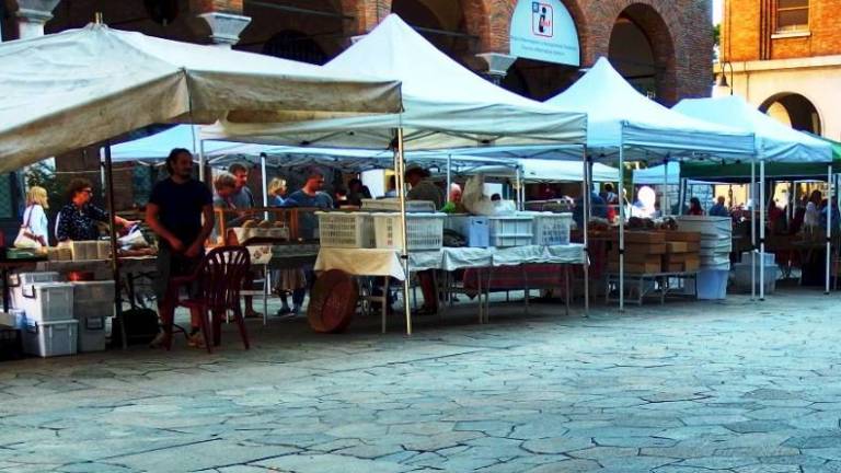 Ravenna: torna il Bio Marchè in piazza San Francesco, in sicurezza
