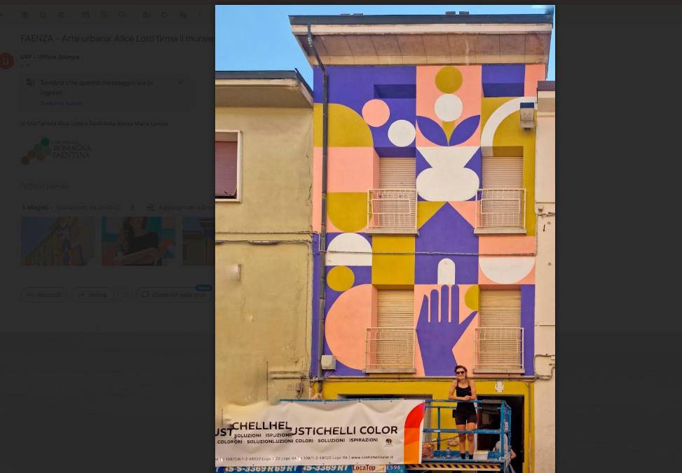 Faenza, “Rinascita”: il grande murale di Alice Lotti verso un museo diffuso a cielo aperto